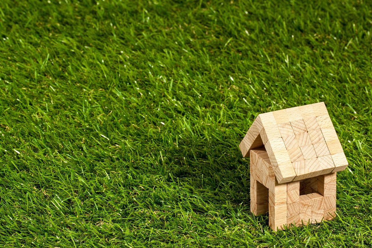 entdecken sie effektive möglichkeiten, beim immobilienkauf oder -verkauf zu sparen. tipps, strategien und expertenrat für maximale real estate savings in deutschland.